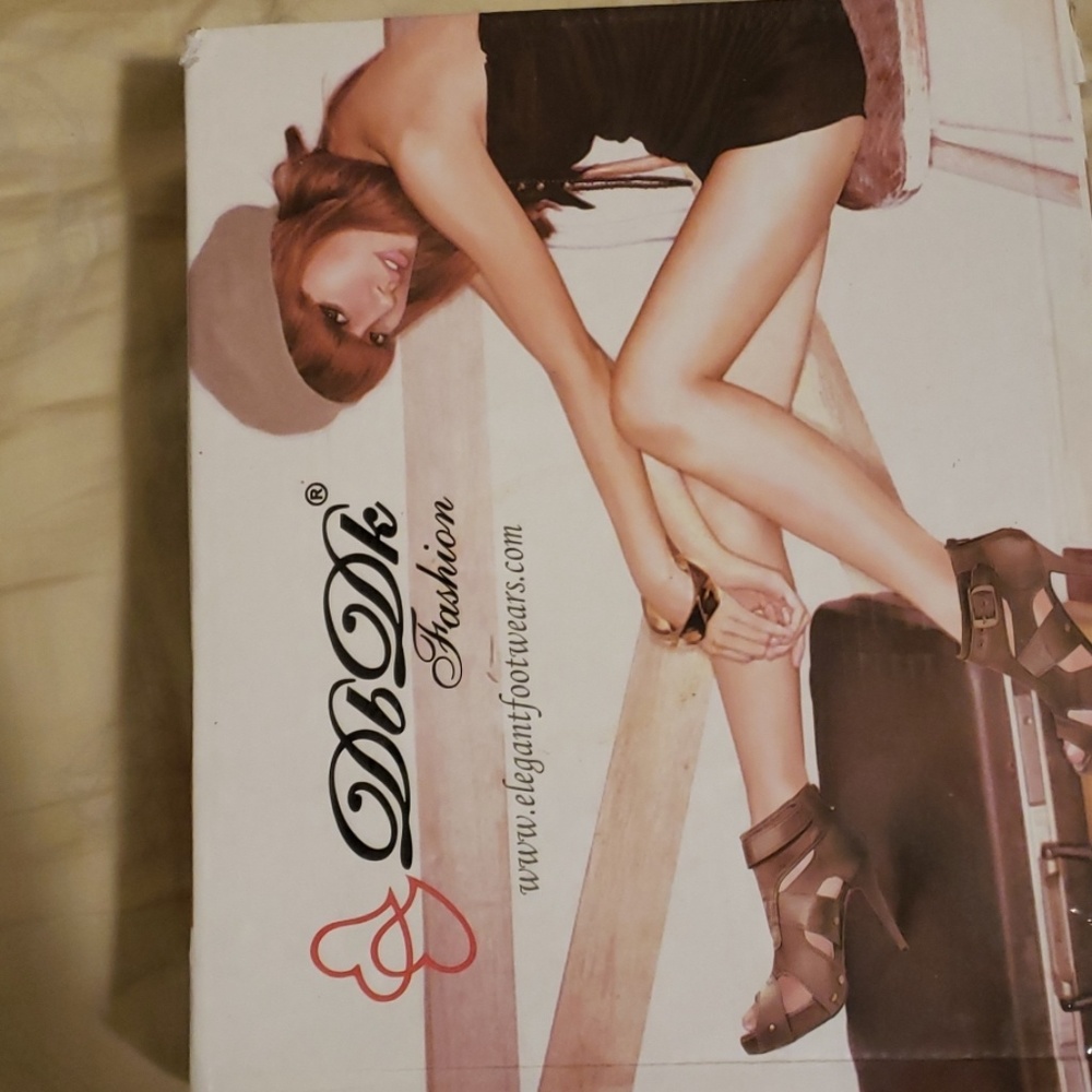 Shoes - Picture 3 of 3